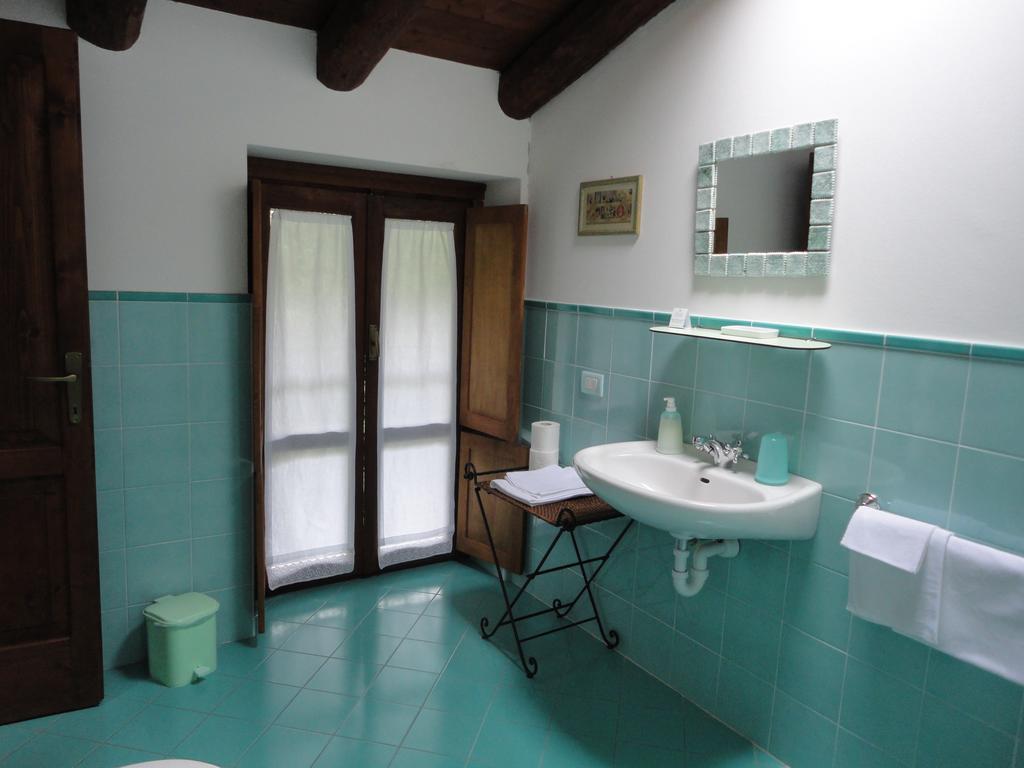Casa Visnenza Bed & Breakfast Capo di Ponte Pokoj fotografie